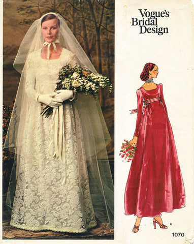 Vogue’s Bridal Design 1070