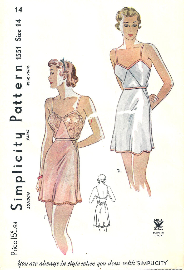 Simplicity 1551