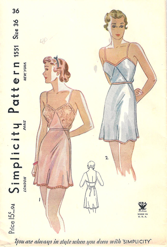 Simplicity 1551