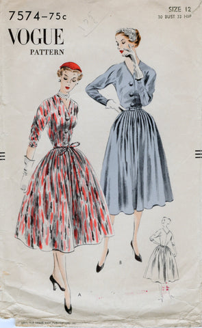 Vogue 7574