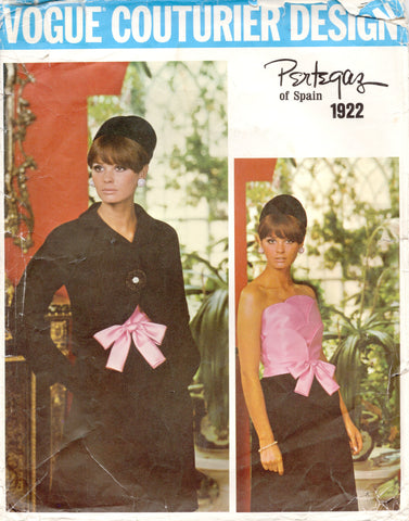 Vogue Couturier Design 1922