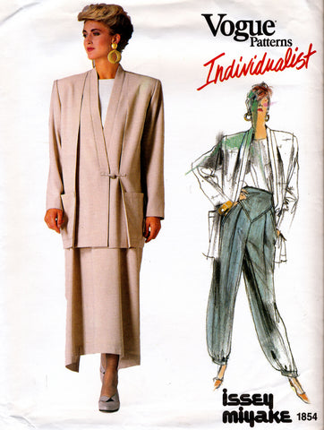 Vogue Individualist 1854